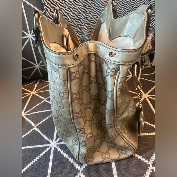 Gucci Guccissima Sukey Champagne Leather Tote Bag with Embossed GGs - Picture 7 of 15